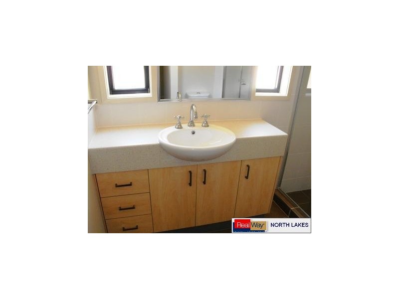 31 Grandview Parade, North Lakes QLD 4509