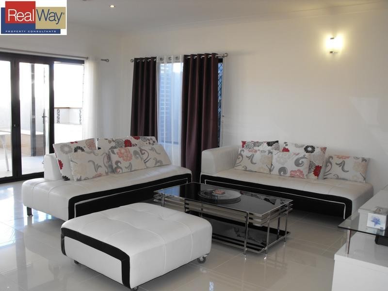 8 Forrestal Circuit, North Lakes QLD 4509