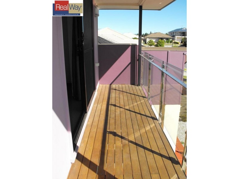 8 Forrestal Circuit, North Lakes QLD 4509