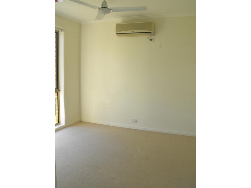 13 Walton Crescent, Murrumba Downs QLD 4503