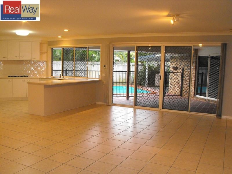 41 Warrego Crescent, Murrumba Downs QLD 4503