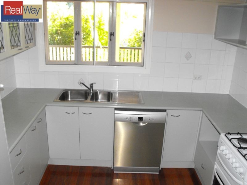 22 Woodville Street, Hendra QLD 4011