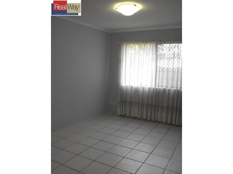 1/73 Lower King Street, Caboolture QLD 4510