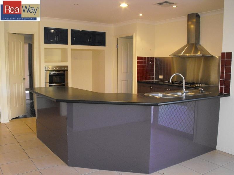 15 Jacana Parade, North Lakes QLD 4509