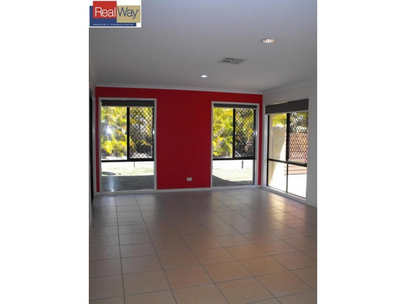 15 Jacana Parade, North Lakes QLD 4509