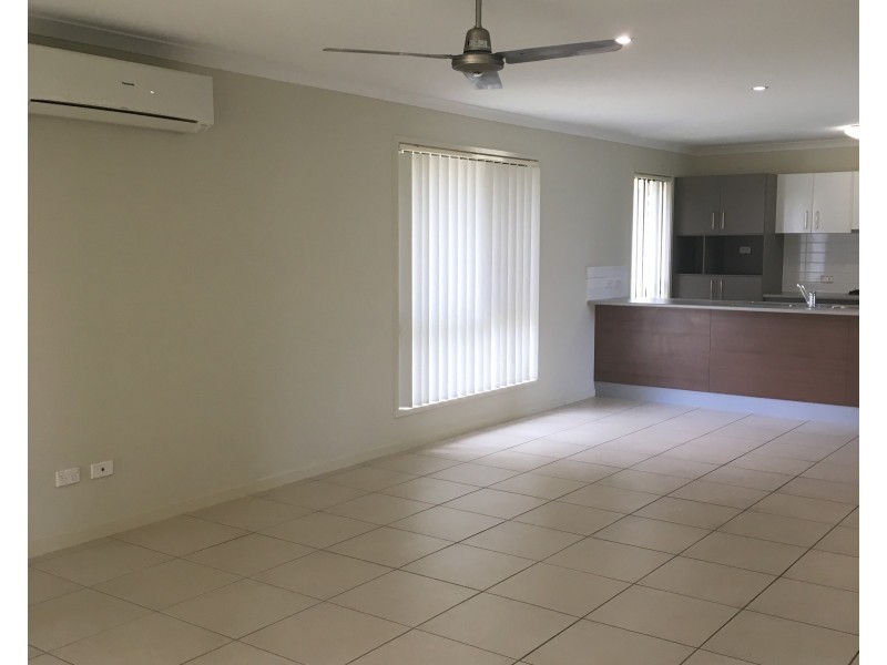 2 Bergamot Circuit, Griffin QLD 4503