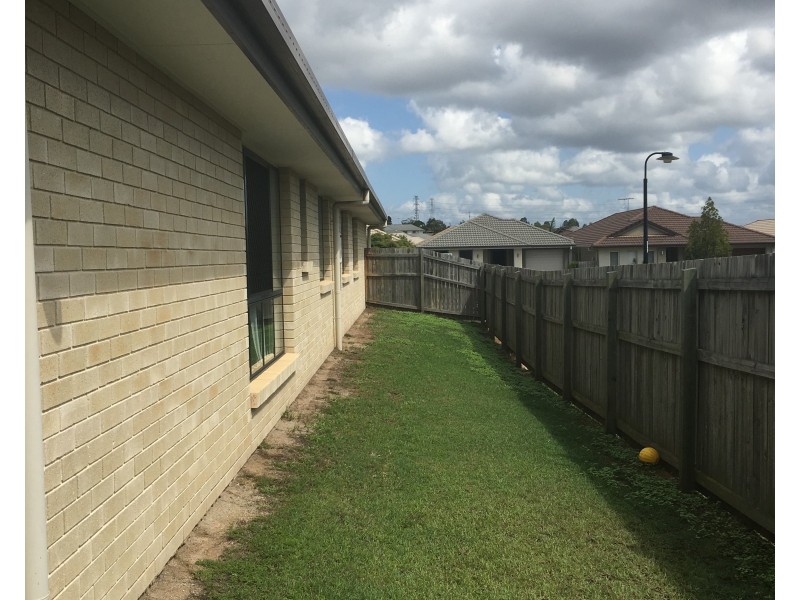 2 Bergamot Circuit, Griffin QLD 4503