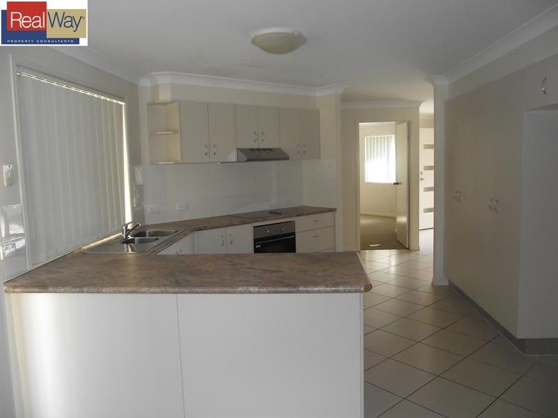 5 Lennon Boulevard, Narangba QLD 4504