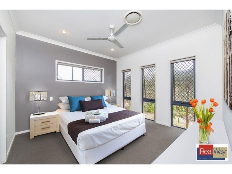 17 Freeman Street, North Lakes QLD 4509