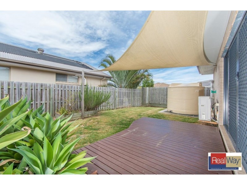 17 Freeman Street, North Lakes QLD 4509