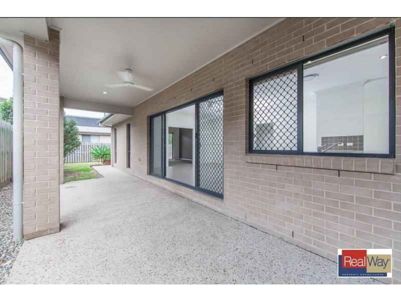 17 Freeman Street, North Lakes QLD 4509