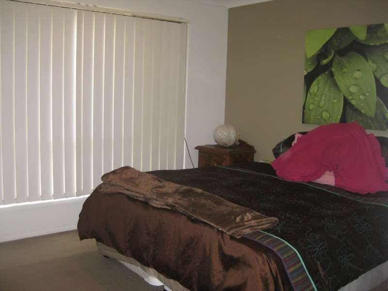 16 Diamond Avenue, Kallangur QLD 4503