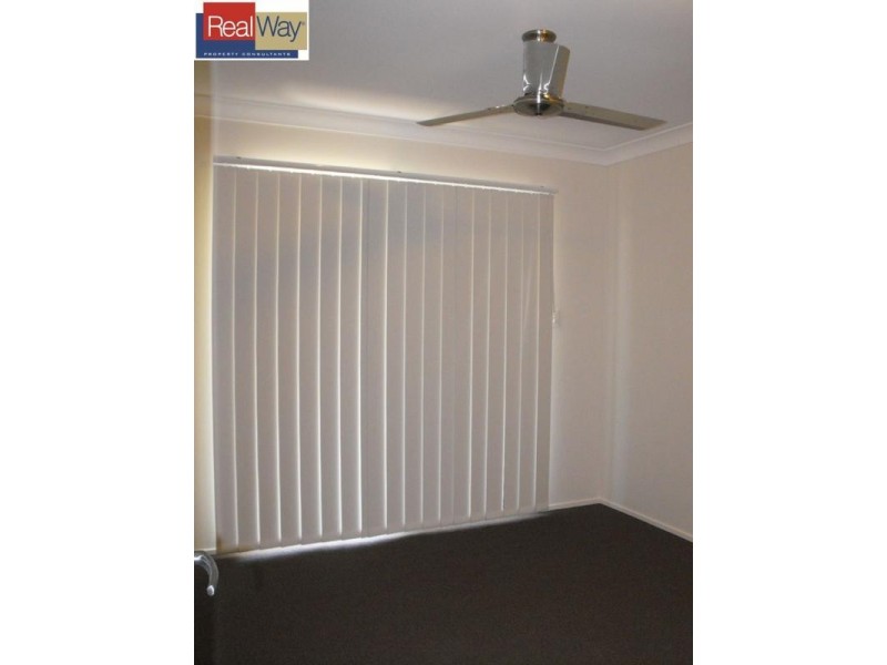 25 Cowen Crescent, North Lakes QLD 4509