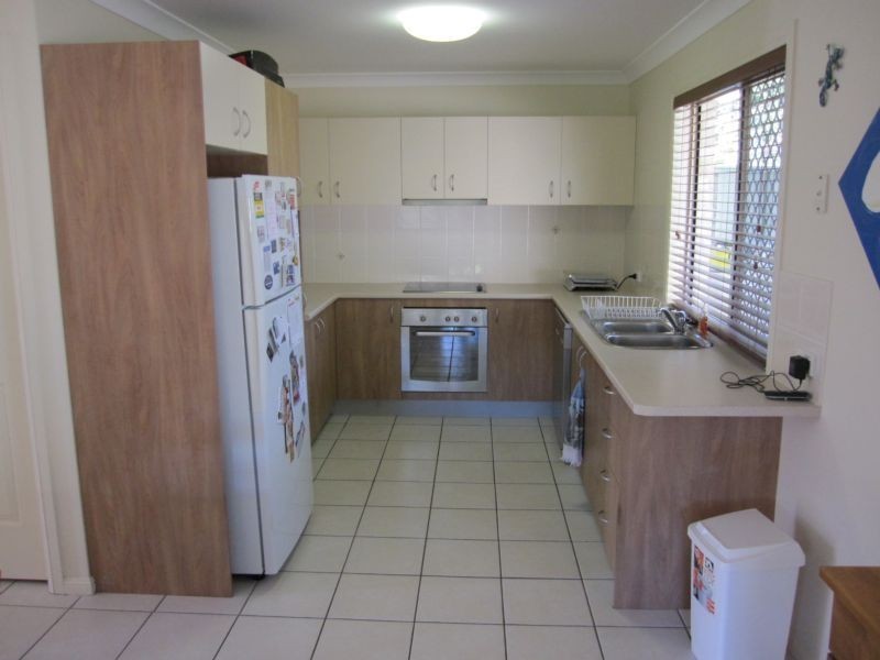 9/11 Ahern Street, Kallangur QLD 4503
