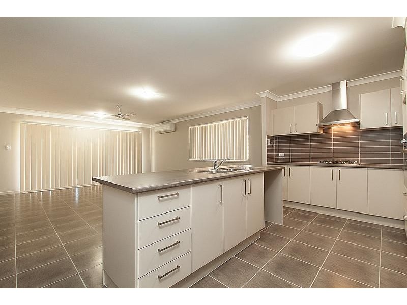 27 Stodart Terrace, Mango Hill QLD 4509