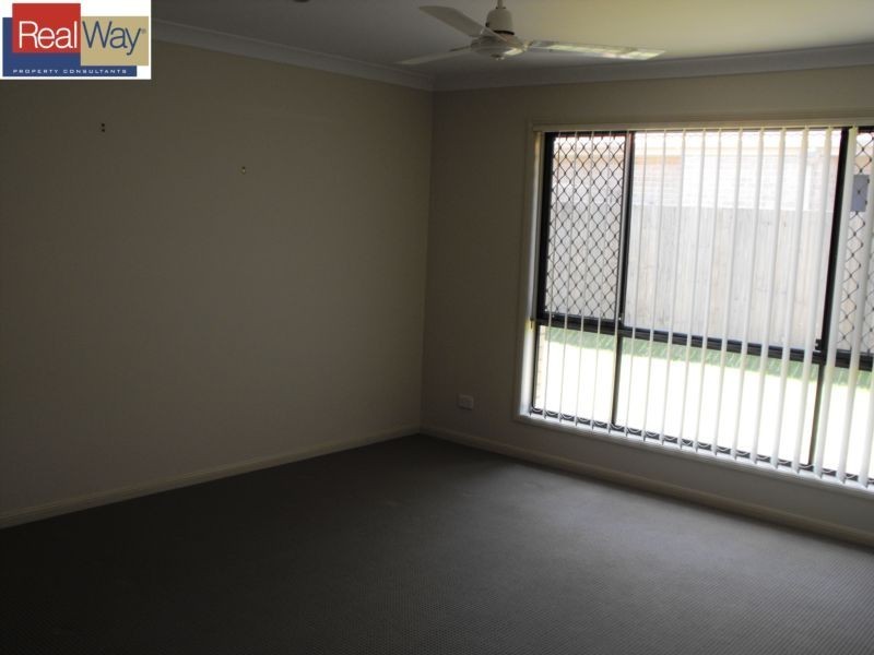 31 Amity Drive, Rothwell QLD 4022