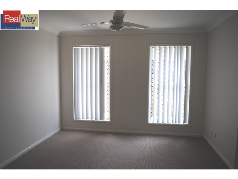 19 Williams Crescent, North Lakes QLD 4509