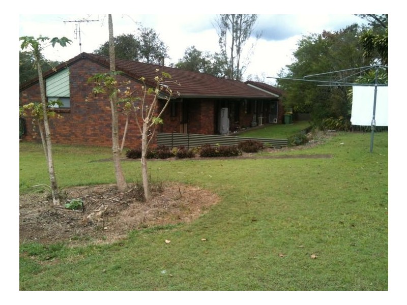 46 Bell Road, Glass House Mountains QLD 4518