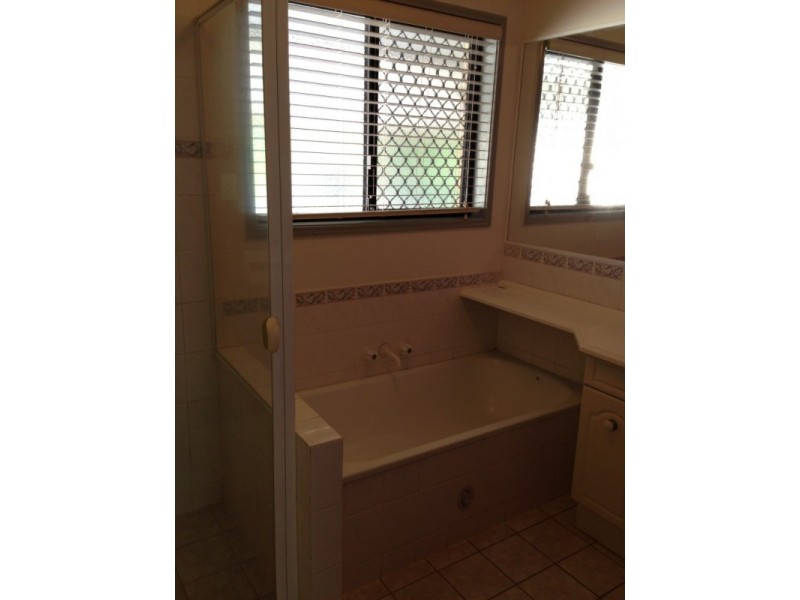 17 Destal Street, Deception Bay QLD 4508