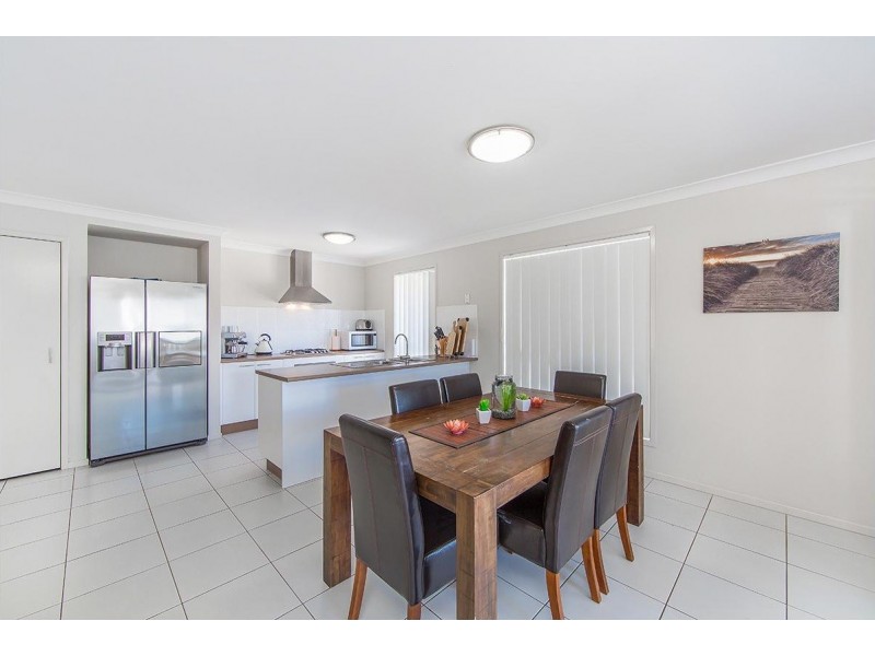 8 Pademelon Circuit, North Lakes QLD 4509