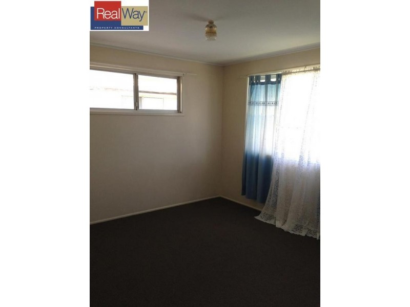 11 Jilloong Street, Strathpine QLD 4500
