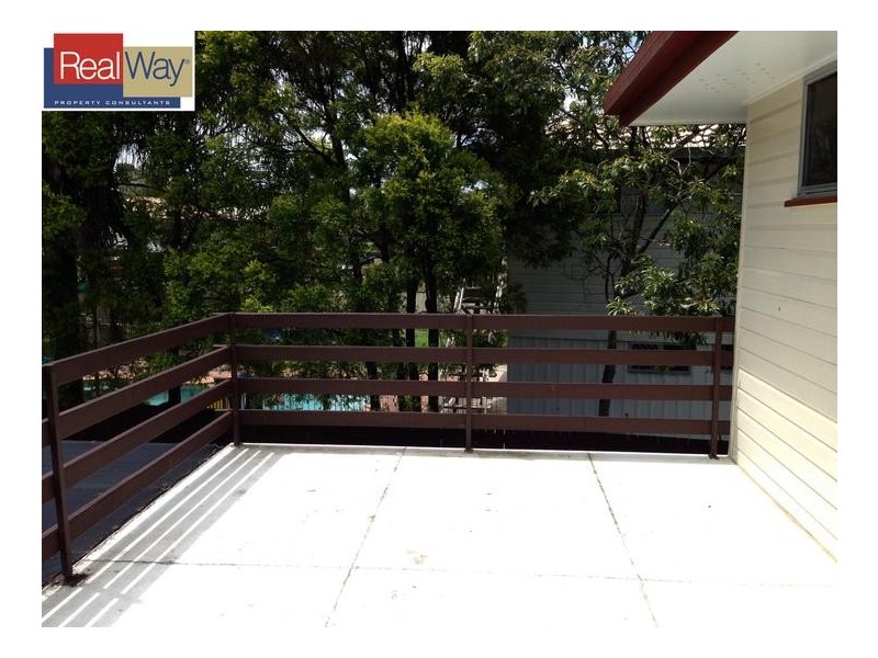 11 Jilloong Street, Strathpine QLD 4500