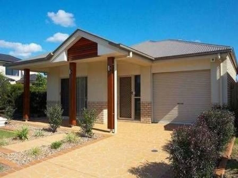 5 Kurrajong Circuit, North Lakes QLD 4509