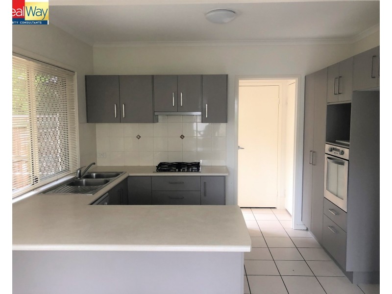 8/71 Goodfellows Road, Kallangur QLD 4503