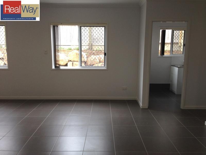 16b Holly Crescent, Griffin QLD 4503