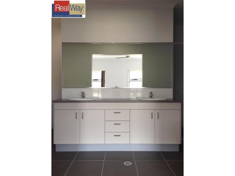 16b Holly Crescent, Griffin QLD 4503