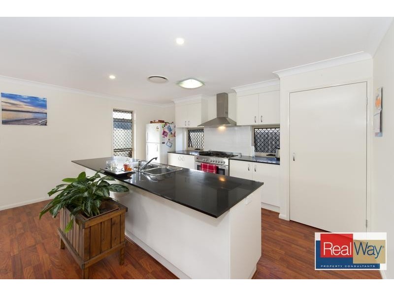 69 Shimao Crescent, North Lakes QLD 4509