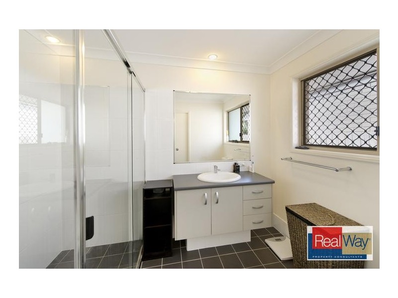 69 Shimao Crescent, North Lakes QLD 4509
