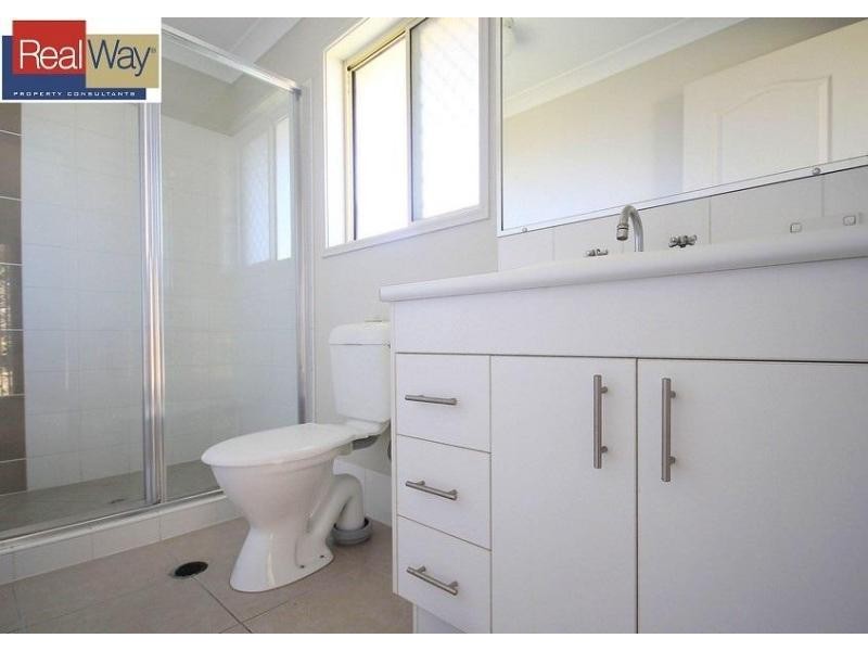 20 Silkwood Road, Morayfield QLD 4506