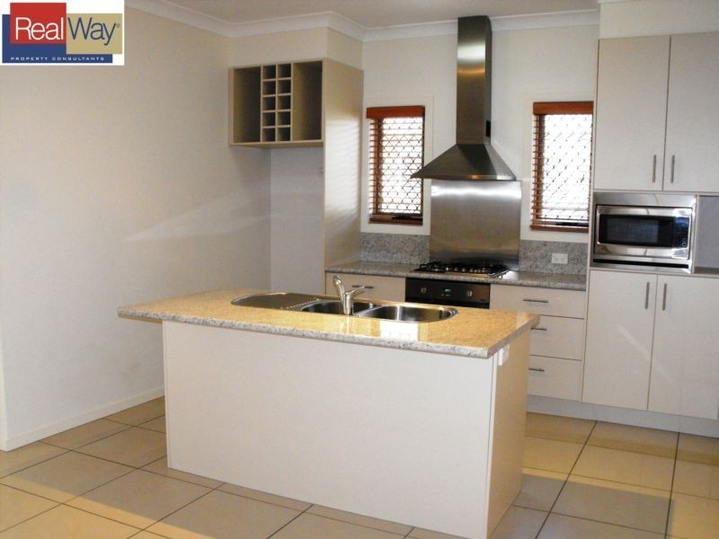 6 Dibbler Court, North Lakes QLD 4509