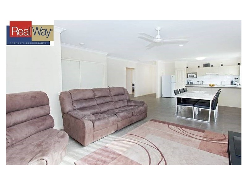 10 Varuna Court, Rothwell QLD 4022