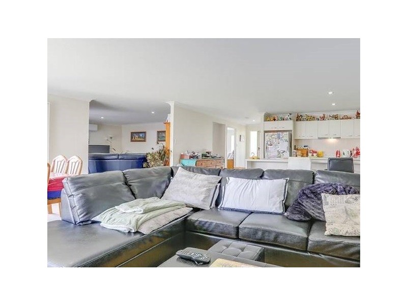 17 Highside Court, Morayfield QLD 4506