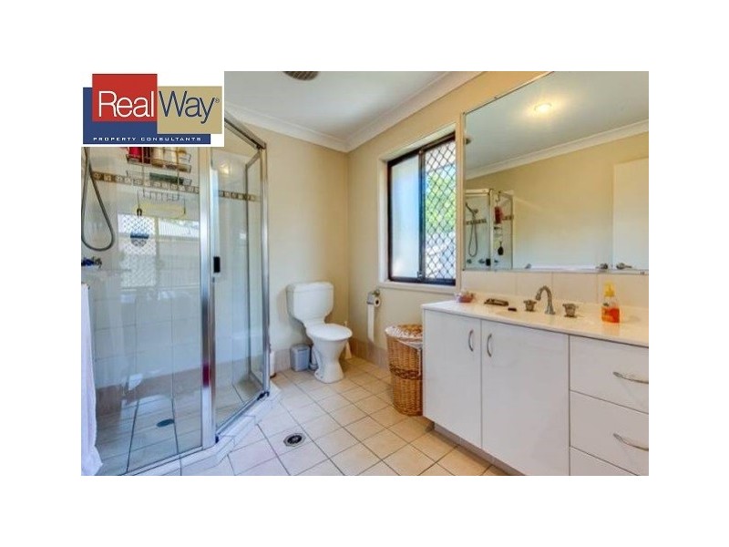 6 Middle Barten Court, Bray Park QLD 4500