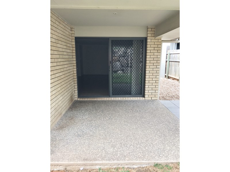 10 Yarrow Circuit, Griffin QLD 4503