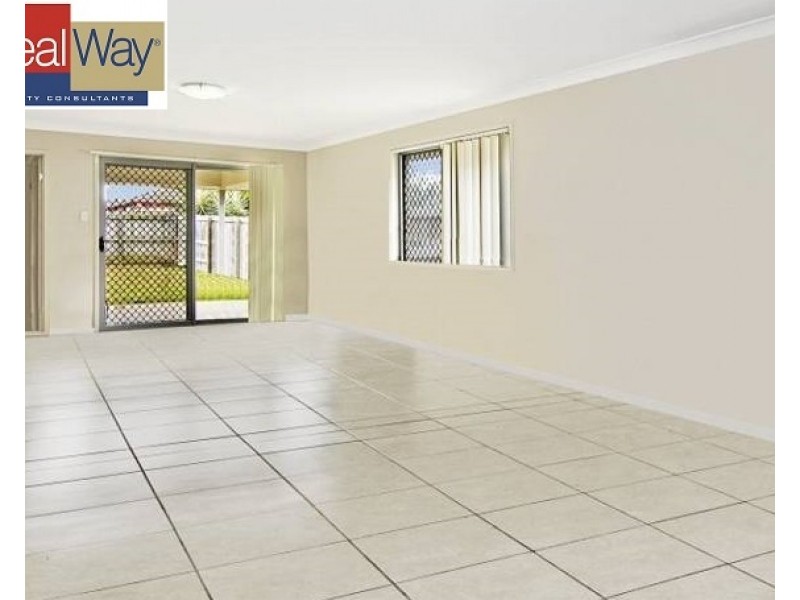 32 Jones Street, Rothwell QLD 4022