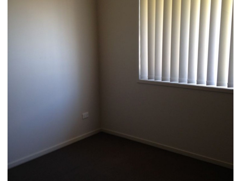 32 Jones Street, Rothwell QLD 4022