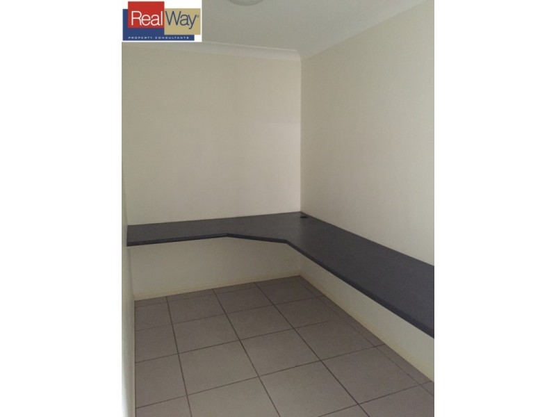 1/17 Amity Drive, Rothwell QLD 4022