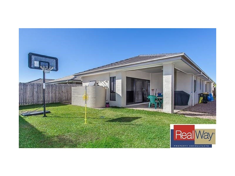 58 Nicklaus Parade, North Lakes QLD 4509