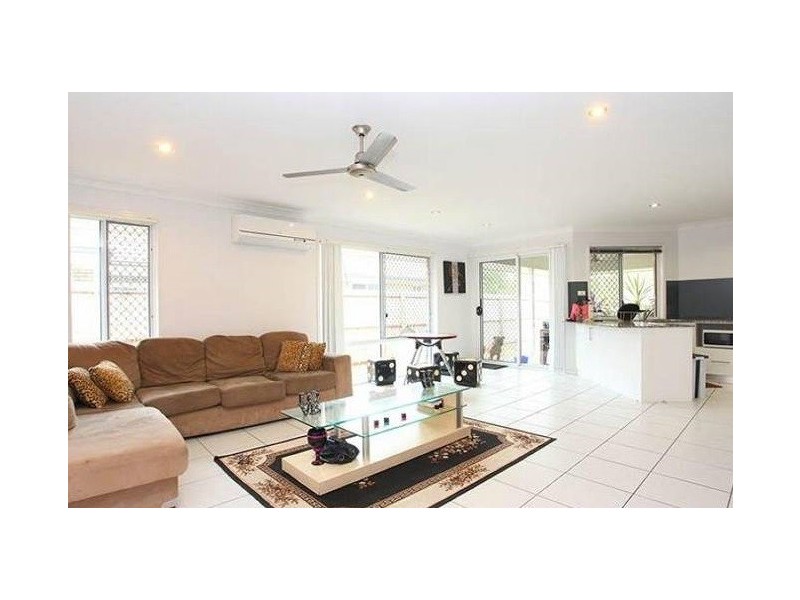 9 Newmarket Drive, Morayfield QLD 4506