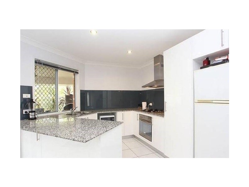 9 Newmarket Drive, Morayfield QLD 4506