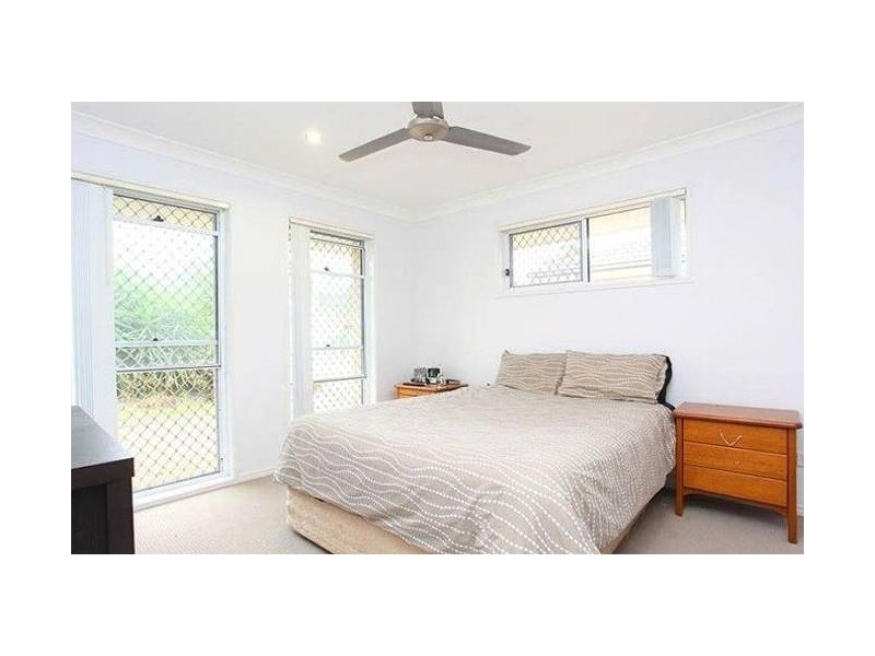 9 Newmarket Drive, Morayfield QLD 4506