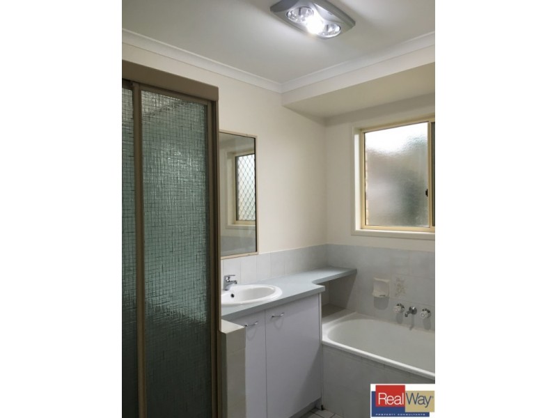 15 Nichols Avenue, Beerwah QLD 4519