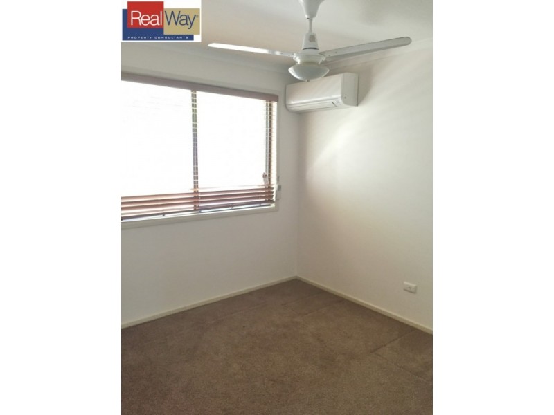 16 Roseville Street, Petrie QLD 4502