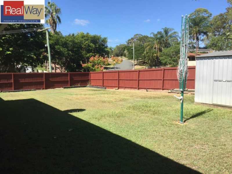 16 Roseville Street, Petrie QLD 4502