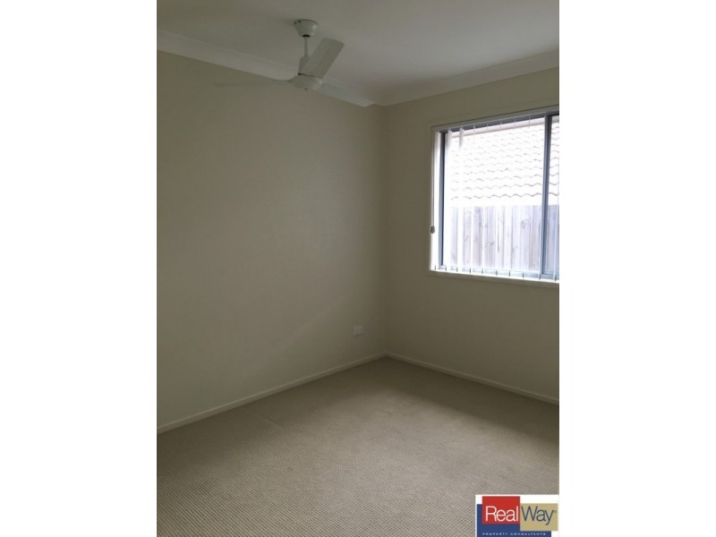 28 Nina Crescent, North Lakes QLD 4509