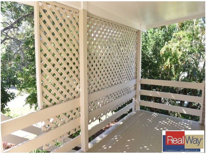 7 Clyde Street, Kallangur QLD 4503